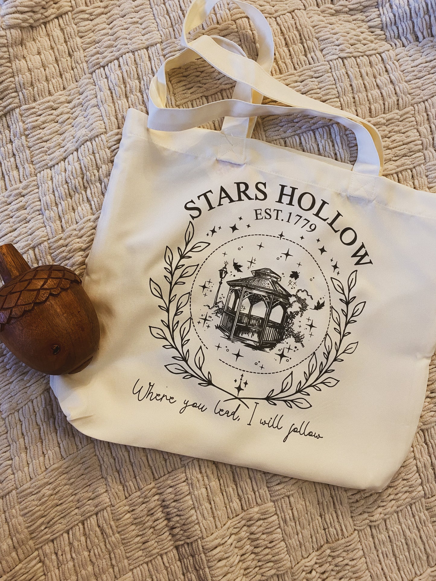 Stars Hollow Gazebo Tote Bag